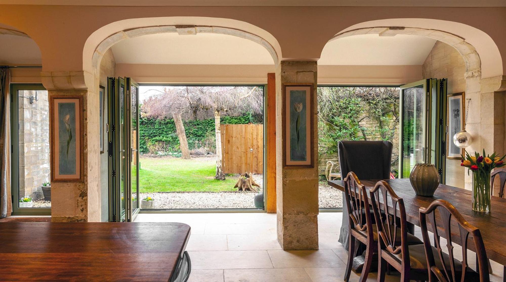 The Cotswold Coach House In *